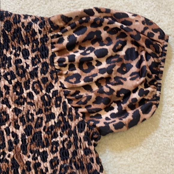 Zara leopard top. Fits s - Picture 8 of 8